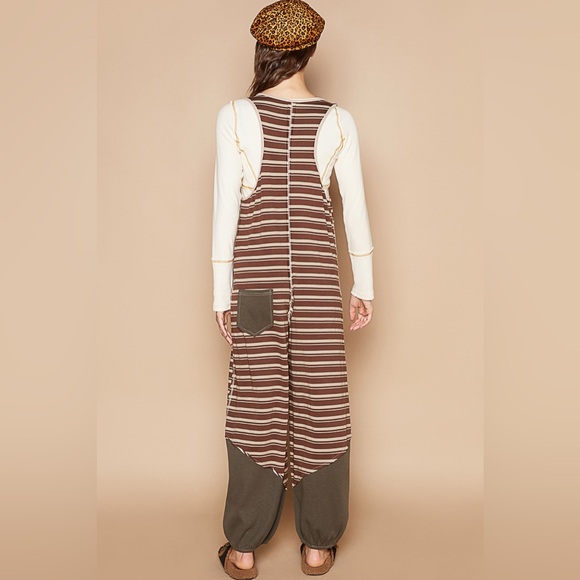 #179 New! Pol Adorable Oversized Striped Jumper - Picture 3 of 3